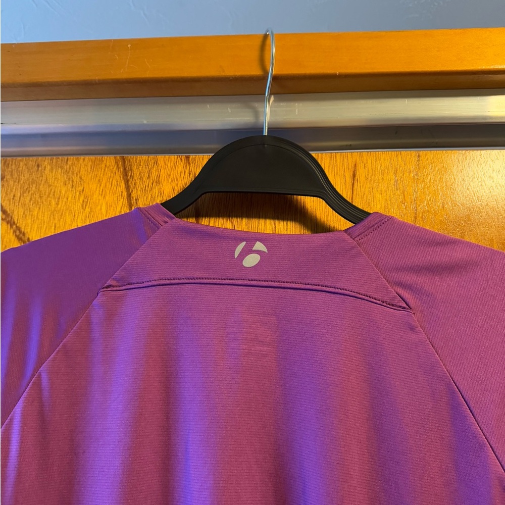 Bontrager top - Picture 7 of 7